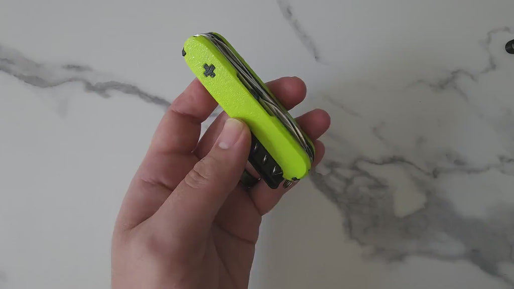 Victorinox 91mm Flashlight / Whistle 9 Tool Super Scale for Swiss Army Knife